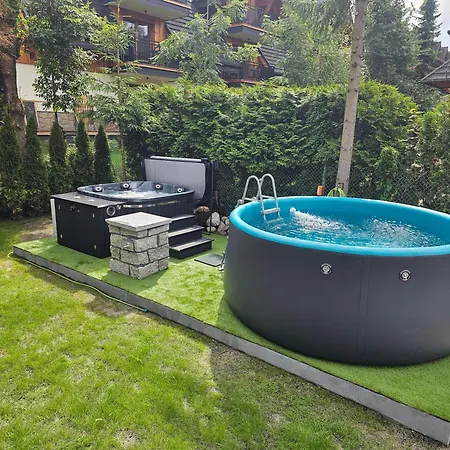 Giewont View Apartamenty z widokiem - Seven&Sauna, Jacuzzi, Basen - Grunwaldzka Krupówki Centrum Zakopane by RentiloPL-2